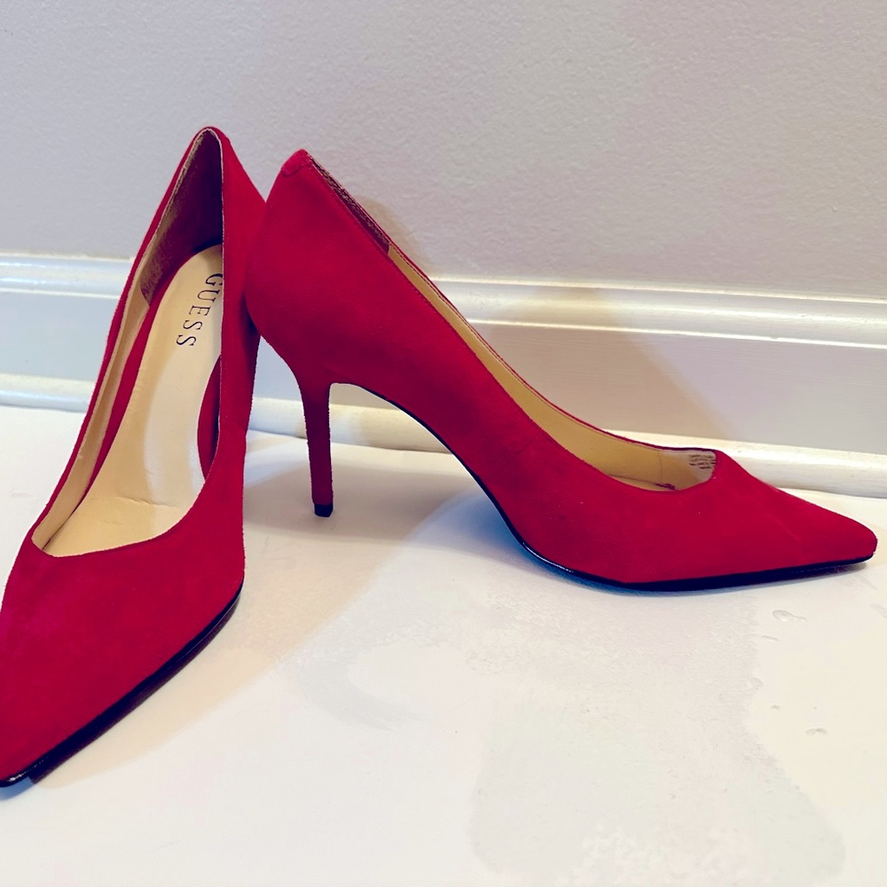 Red Suede size 6  Heels by Guess